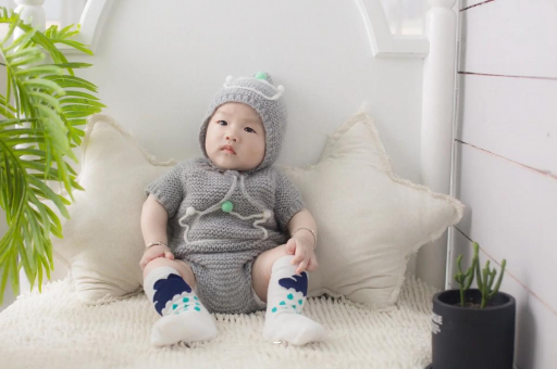 黄山八零甜妻萌宝宝