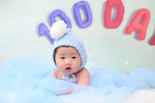 黄山1岁宝宝睡觉翻来覆去